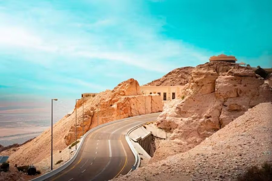 Al Ain: Guided City Tour from Abu Dhabi + Buffet Lunch